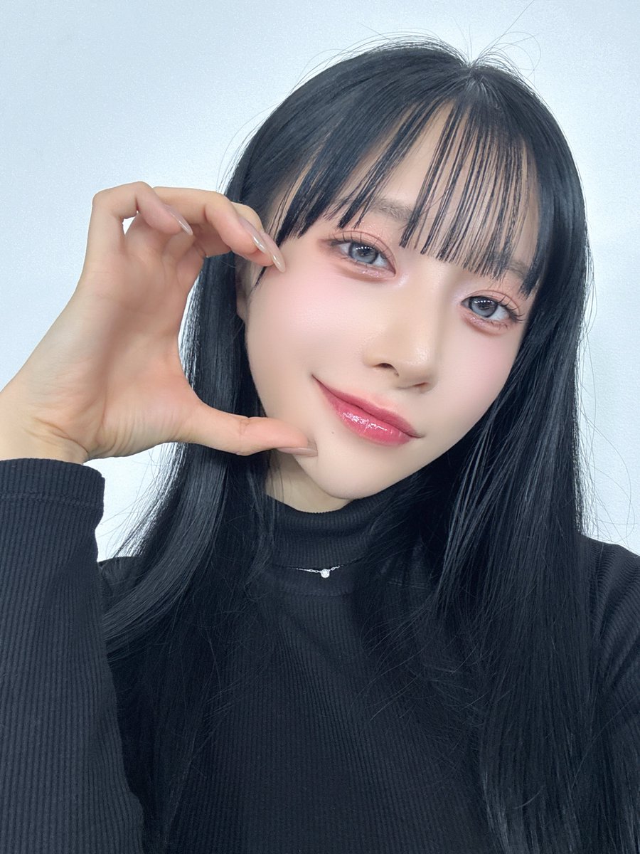 汐見まとい tweet media