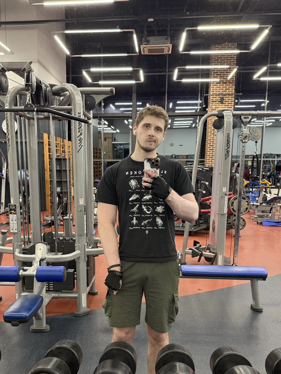 𓆉𓆉𓆉 tweet media