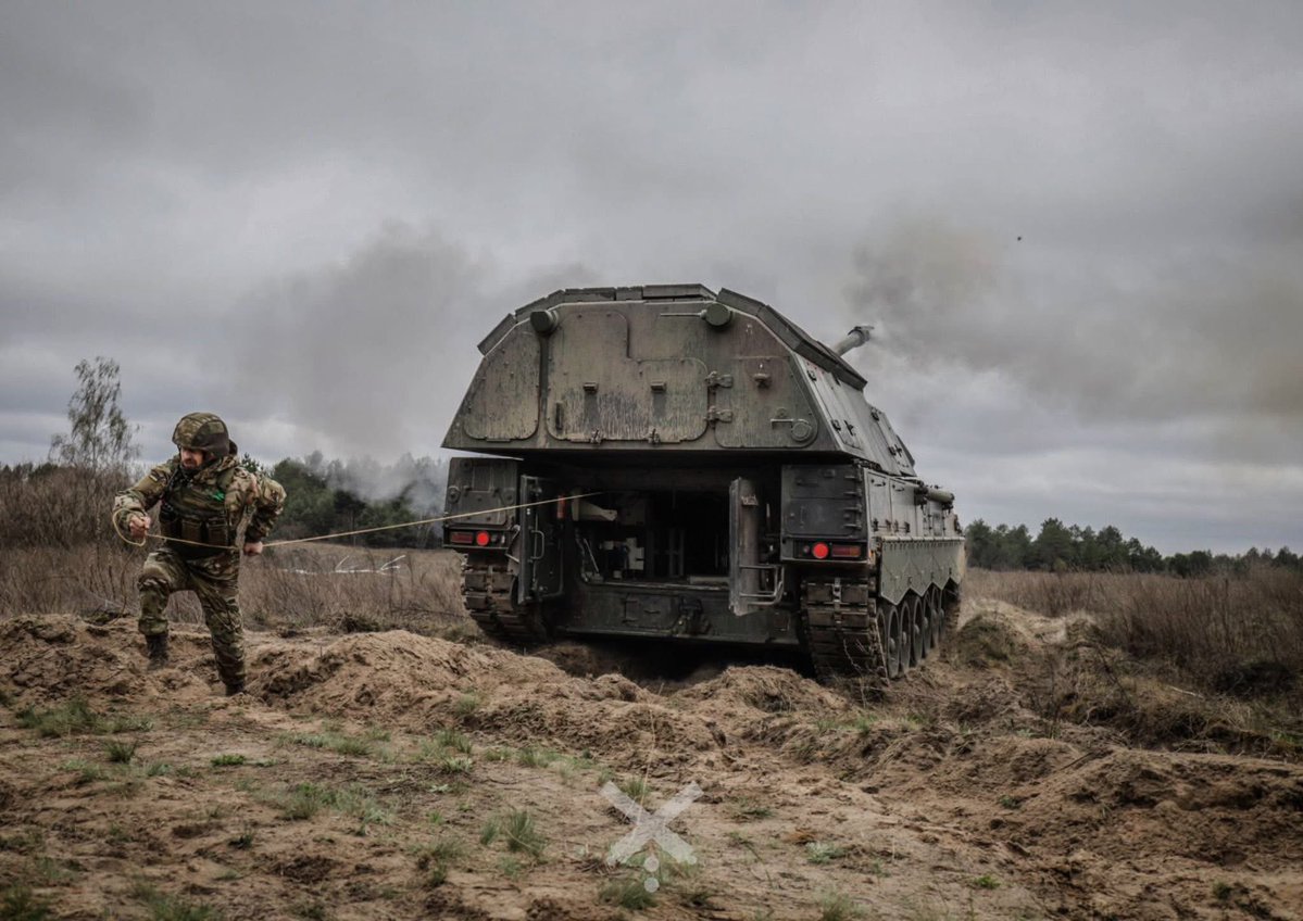 𝕻𝖗𝖆𝖎𝖘𝖊 𝕿𝖍𝖊 𝕾𝖙𝖊𝖕𝖍 tweet media