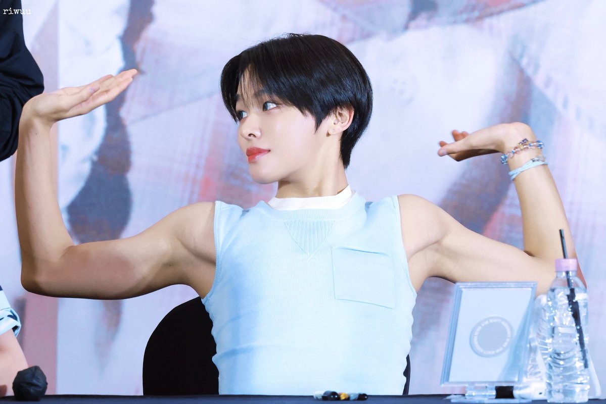 260424
#리쿠 #リク #RIKU #前田陸 
#NCTWISH #엔시티위시