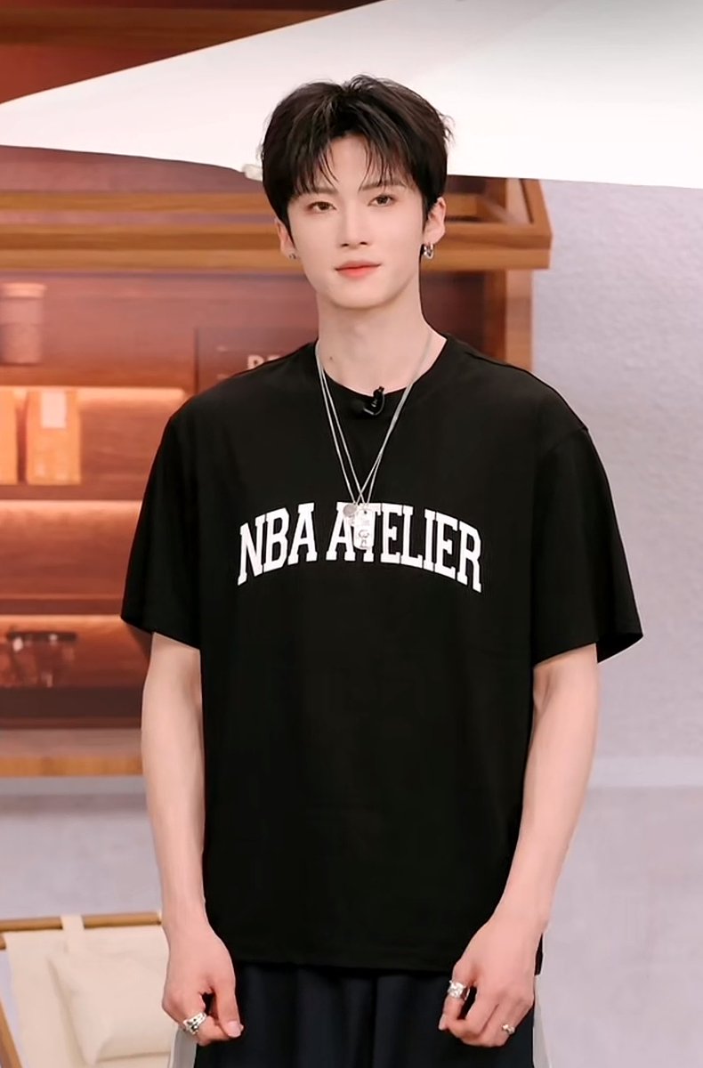 260426

douyin livestream has started. you can watch it here: v.douyin.com/fXyiZUO4ARI/

#YanAn #闫桉