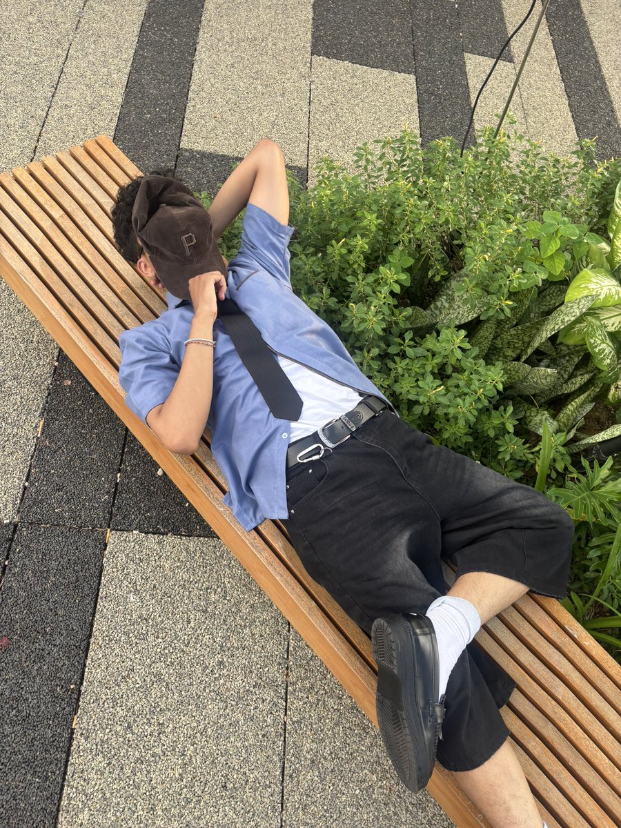 dimsums🍏²⁶ tweet media