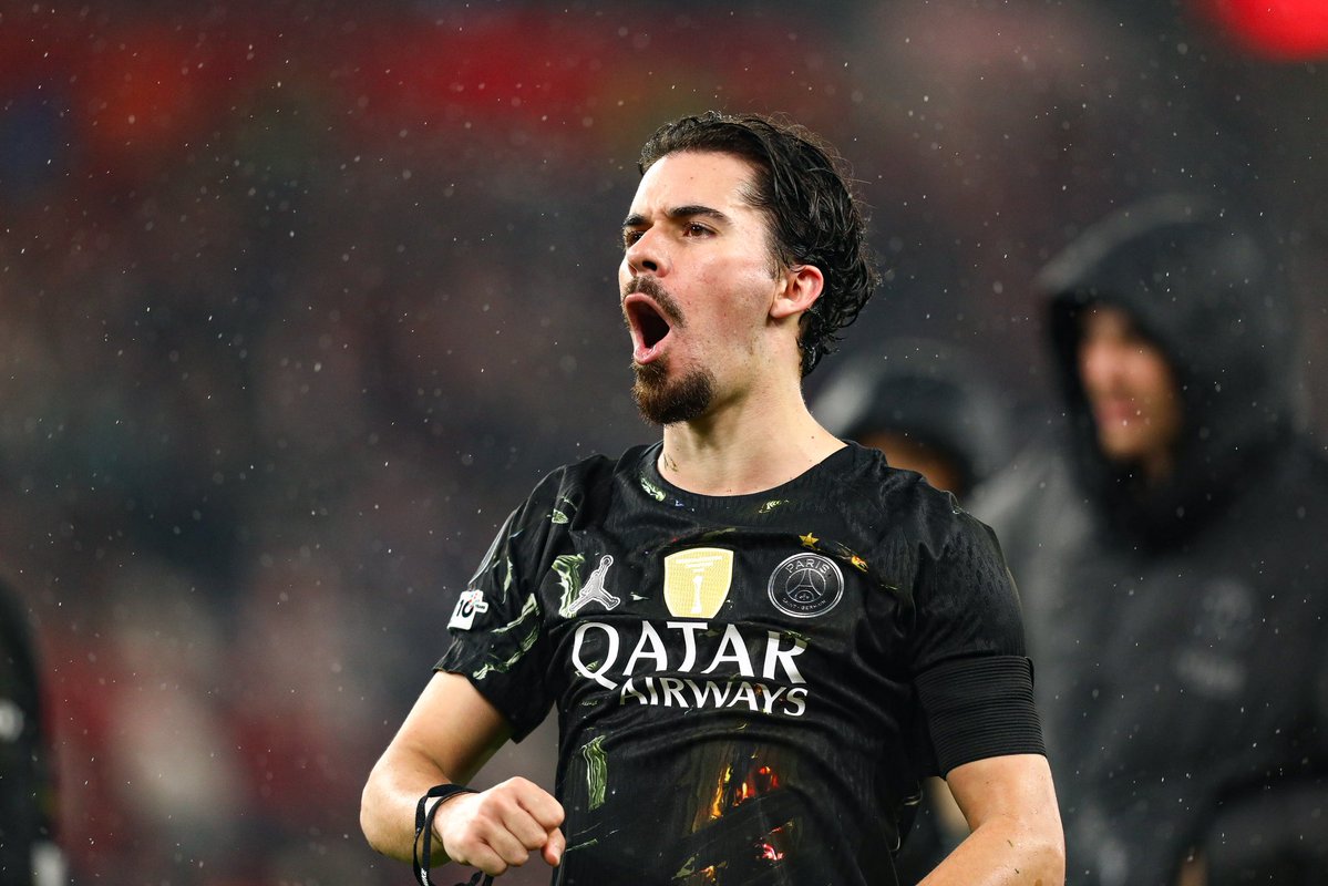 🚨 𝗟𝗘𝗦 𝗡𝗢𝗨𝗩𝗘𝗟𝗟𝗘𝗦 𝗦𝗢𝗡𝗧 𝗕𝗢𝗡𝗡𝗘𝗦 𝗣𝗢𝗨𝗥 𝗩𝗜𝗧𝗜𝗡𝗛𝗔 🇵🇹 ! 😁❤️💙

« L’inflammation du talon droit de Vitinha évolue favorablement. Il poursuit un travail individuel. »

🗞️ communiqué