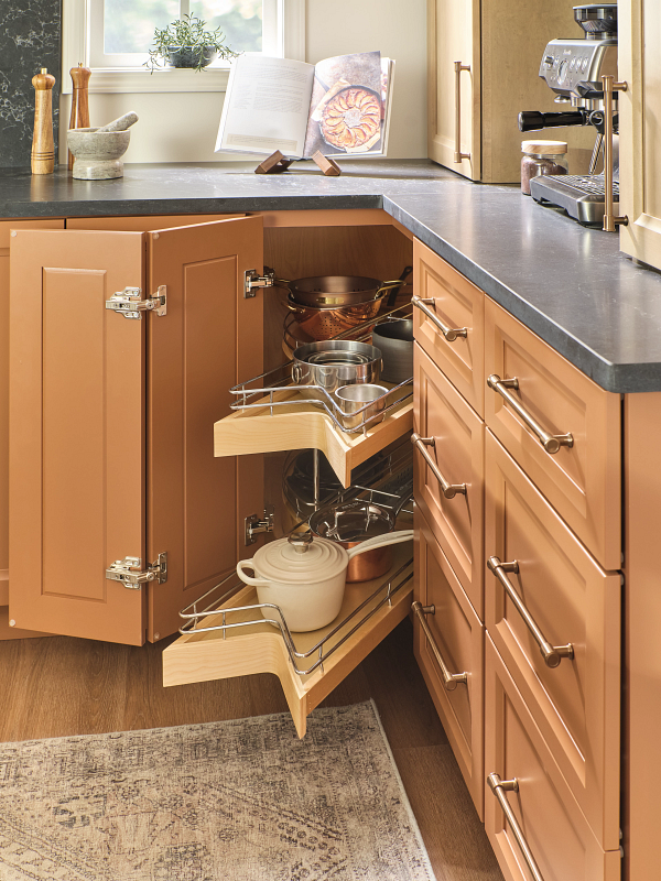 lps_direct's tweet photo. It’s the details that make the difference. Built-in storage, smart pull-outs, and custom solutions that make your kitchen easier to use every day. 
#LPSDirect #KitchenDesign #CustomCabinetry #KitchenStorage https://t.co/CLdGaOhE82