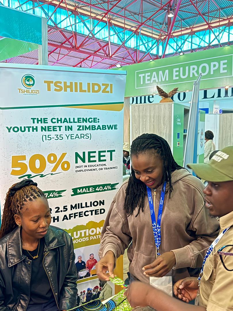 wildtrustzim's tweet photo. Youth focal person from the @euinzim, Francisca Midzi, paid a visit to the YCA4SOTRA stand, where she engaged with inspiring youth-led initiatives from Gwanda and gained a deeper appreciation of their impactful work. The visit highlighted the creativity and innovation of young people driving sustainable solutions within their communities.

She particularly admired the unique products showcased by @HCYF2020 a Gwanda-based CBO under the #YCA4SoTra project. From stylish earrings crafted from juice bottle tops to elegant purses made from recycled milk containers, the display was a powerful reminder of how waste can be transformed into opportunity while promoting environmental sustainability. 

#YCA4SoTra
#GreenDigitalSkills 
#WomenLead
#SheLeads