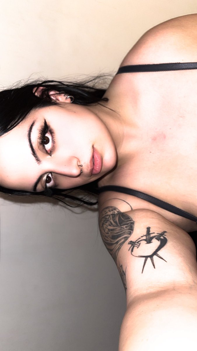 pariphernelia's tweet photo. been a minute but hey ♡ https://t.co/cicoMkGFGb