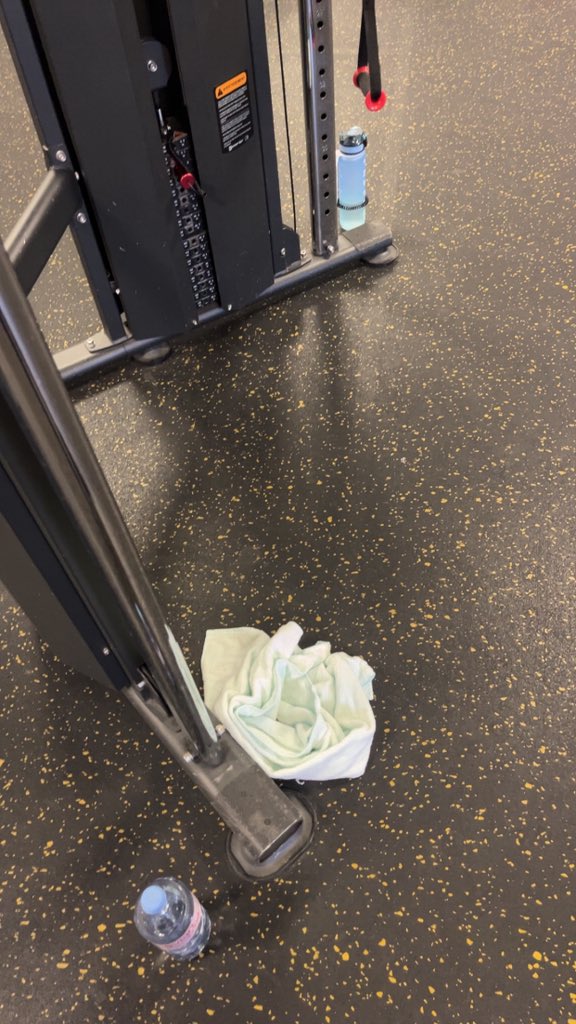 3adoul74🇩🇿 tweet media