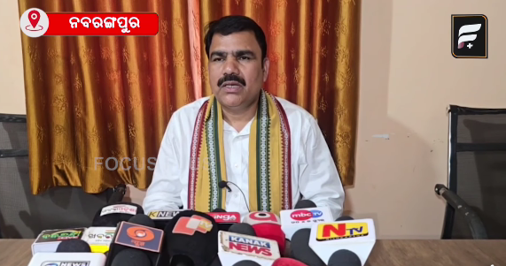 Focusplusnews's tweet image. ପ୍ରଚଣ୍ଡ ଗ୍ରୀଷ୍ମ ପ୍ରବାହ କୁ ଦୃଷ୍ଟିରେ ରଖି  ଆସନ୍ତା ଏପ୍ରିଲ ୨୭ରୁ ସ୍କୁଲ ଛୁଟି ଘୋଷଣା || FOCUSPLUS
#Nabarangapur #OdishaNews #SummerVacation #OdishaSchoolHoliday #BreakingNewsOdisha #FOCUSPLUS