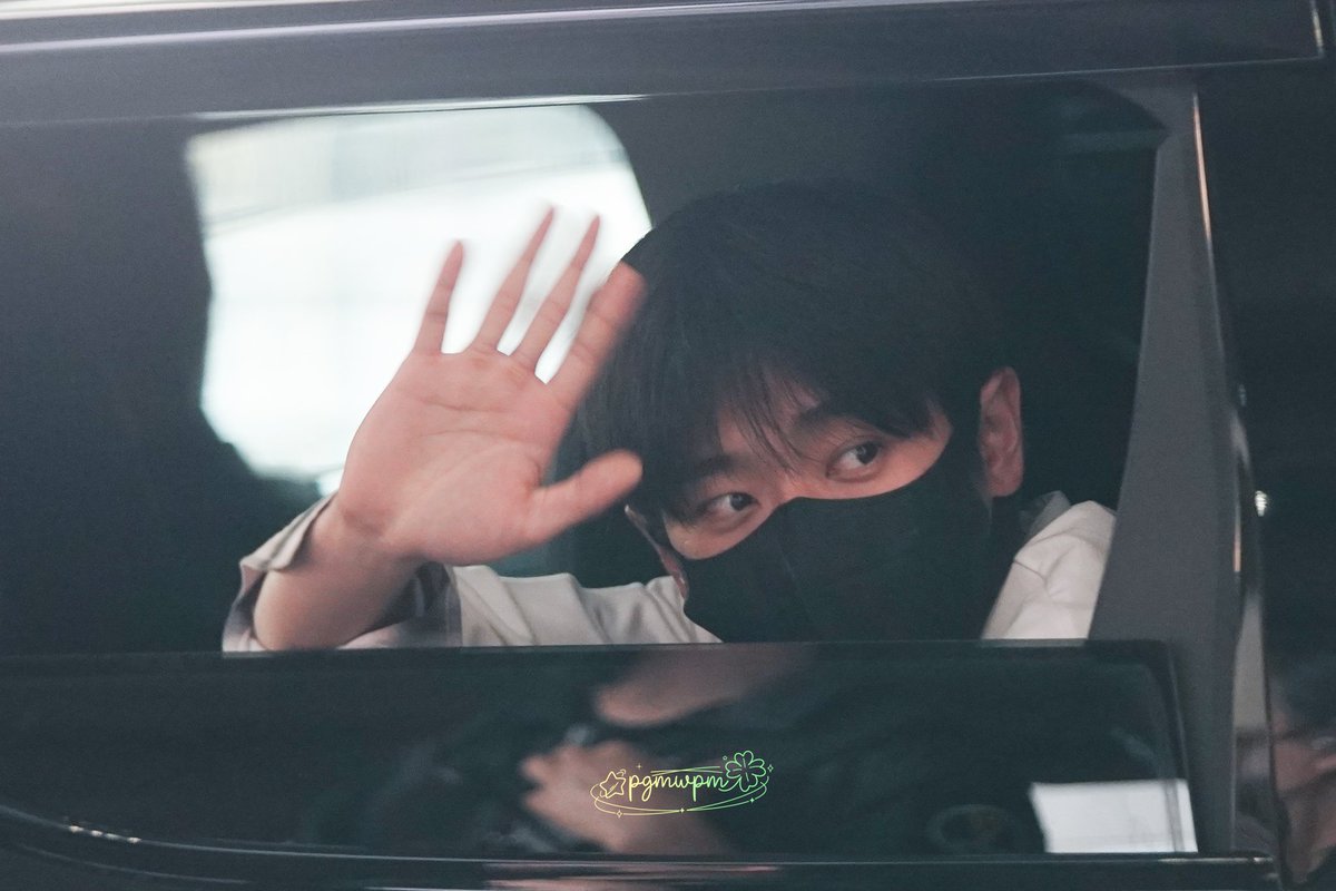 pgm_wpm's tweet photo. Welcome to thailand again ka

#iQIYIStarshipChengLei
#เฉิงเหล่ย #ChengLei https://t.co/MPMn15V9EG