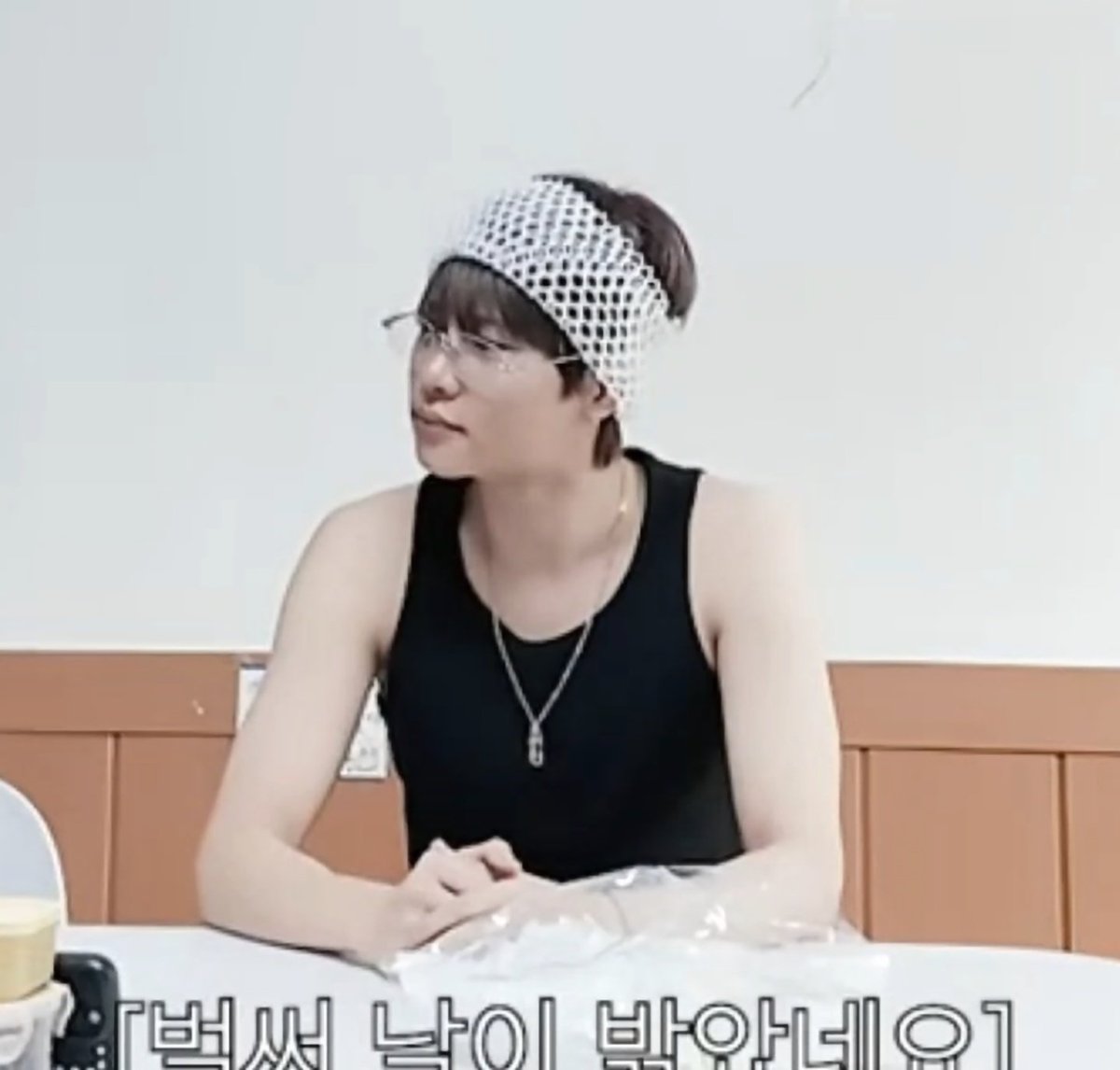 พี่ชาวี                                    โจศักดิ์