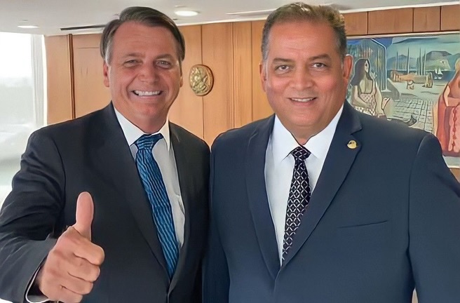 RT do Brasil tweet media