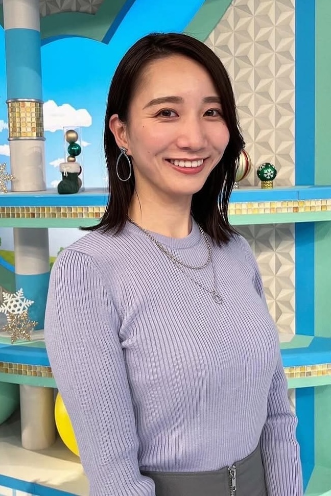 Fukuto_Aya's tweet photo. 【検証】福戸あやの３サイズAIガチ推定
身長170cmの高身長＋極細ウエスト。
AIと服飾科学が出した推定結果は…【B88 / W58 / H86】
これは体型が似たA◯女優のプロフィールにも一致。推定F〜Gカップ（B88-93）。
この結果、みなさんどう思われますか？
#福戸あや 　＃福戸あやファンクラブ https://t.co/dQgdEkTd9h
