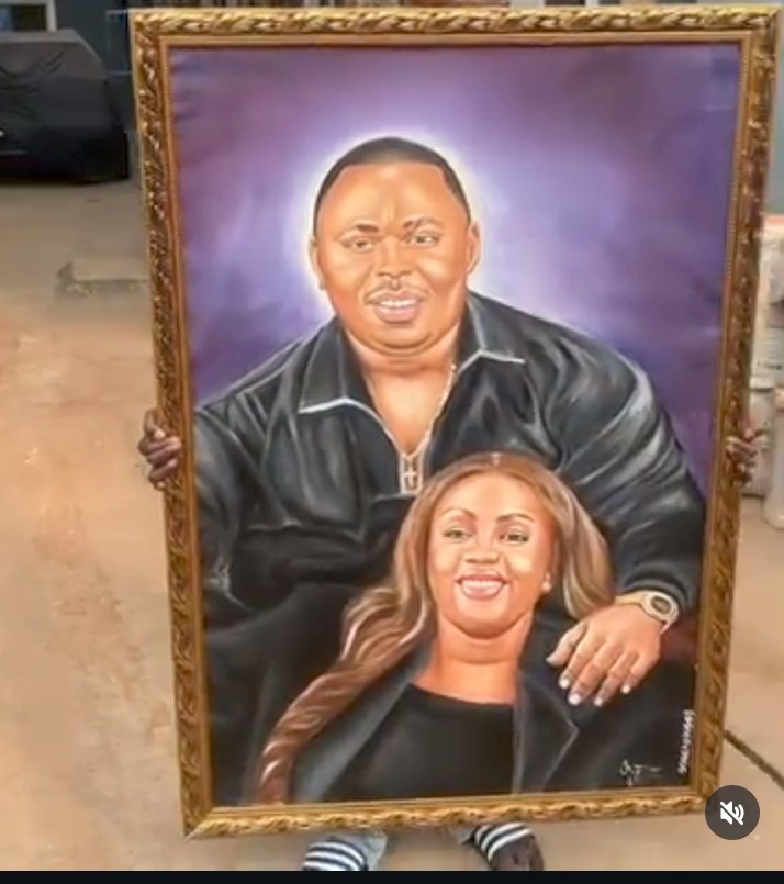 jhust_a_ghurl's tweet image. MY BROTHER IS SERIOUSLY TALENTED 🎨🔥
From portraits to murals and branding—if you need clean, creative artwork and lots more,he’s your guy 😌🤭
Don’t scroll without supporting talent 🙏
A like or repost goes a long way 💯
#supportasmallbusiness
#artlovers
#murals