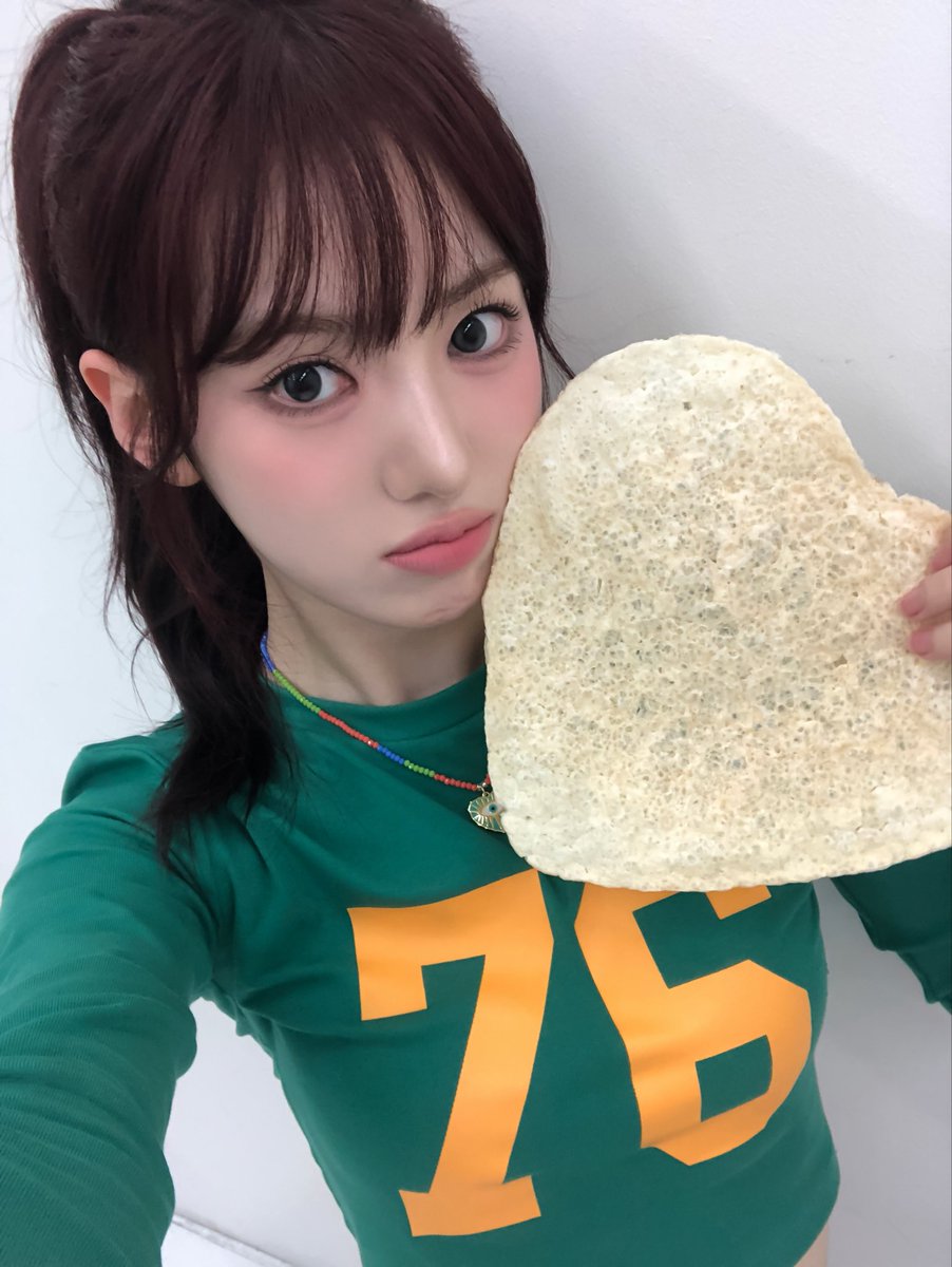 KiiiKiii_talk's tweet image. 티키 생일축하해 오늘 생일인데 모 먹고 싶어
내 사랑??💗💗

#KiiiKiii #키키 #SUI #수이