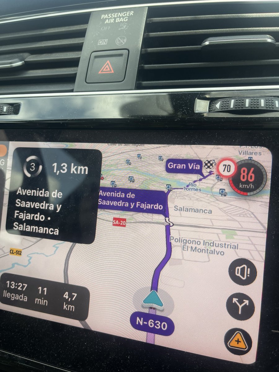 Me voy de viaje, paso de Betis y de todas las polémicas del entrenador y director deportivo. Automáticamente el navegador