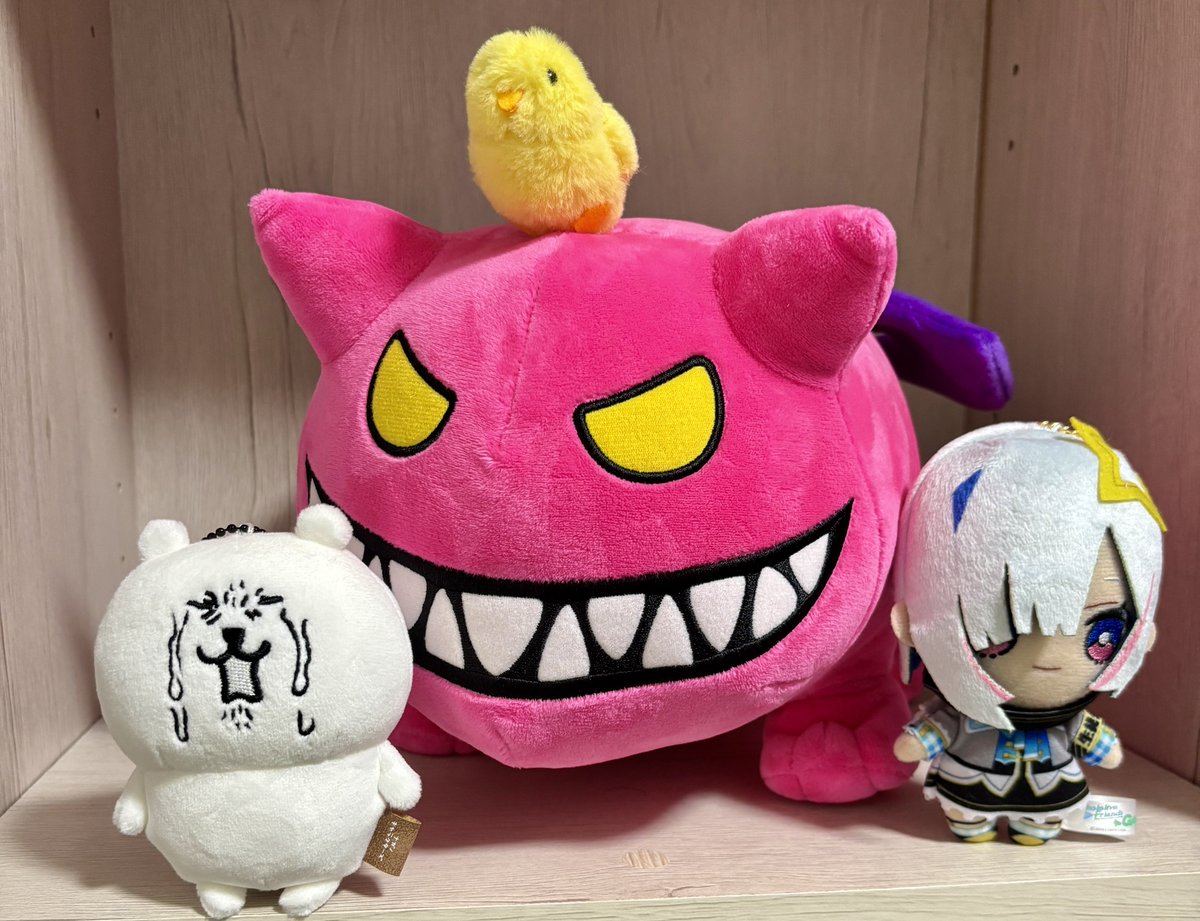 doakes200's tweet photo. きゅうきょくキマイラのぬいぐるみ届いた！
みんな仲良くしてね(^^) https://t.co/iartcH2nc9