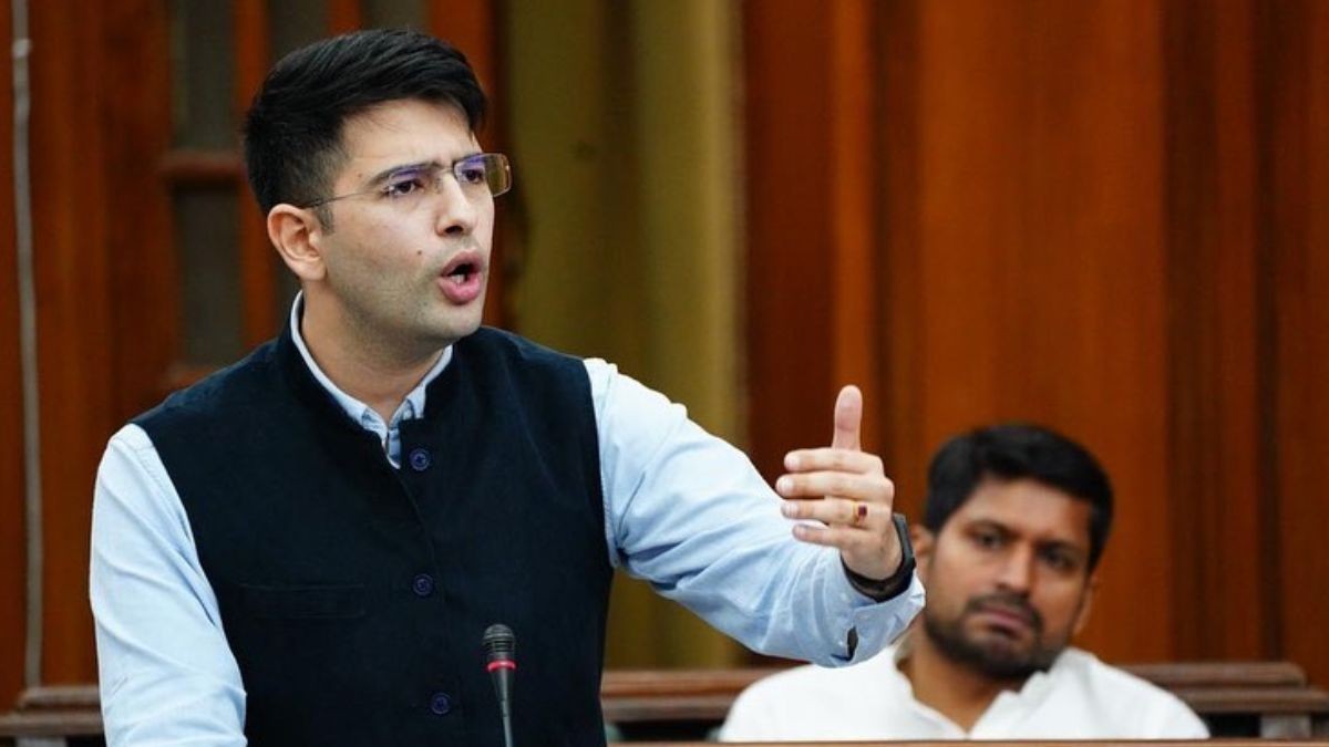 राघव चड्ढा आम आदमी पार्टी से खास पार्टी का सफर..!! 🙌

​झाड़ू लगाकर बहुत थक गए थे अब थोड़ा कमल खिलाकर आराम करना चाहते हैं..!! 🤗

#RaghavChadha  #AamAadmiParty