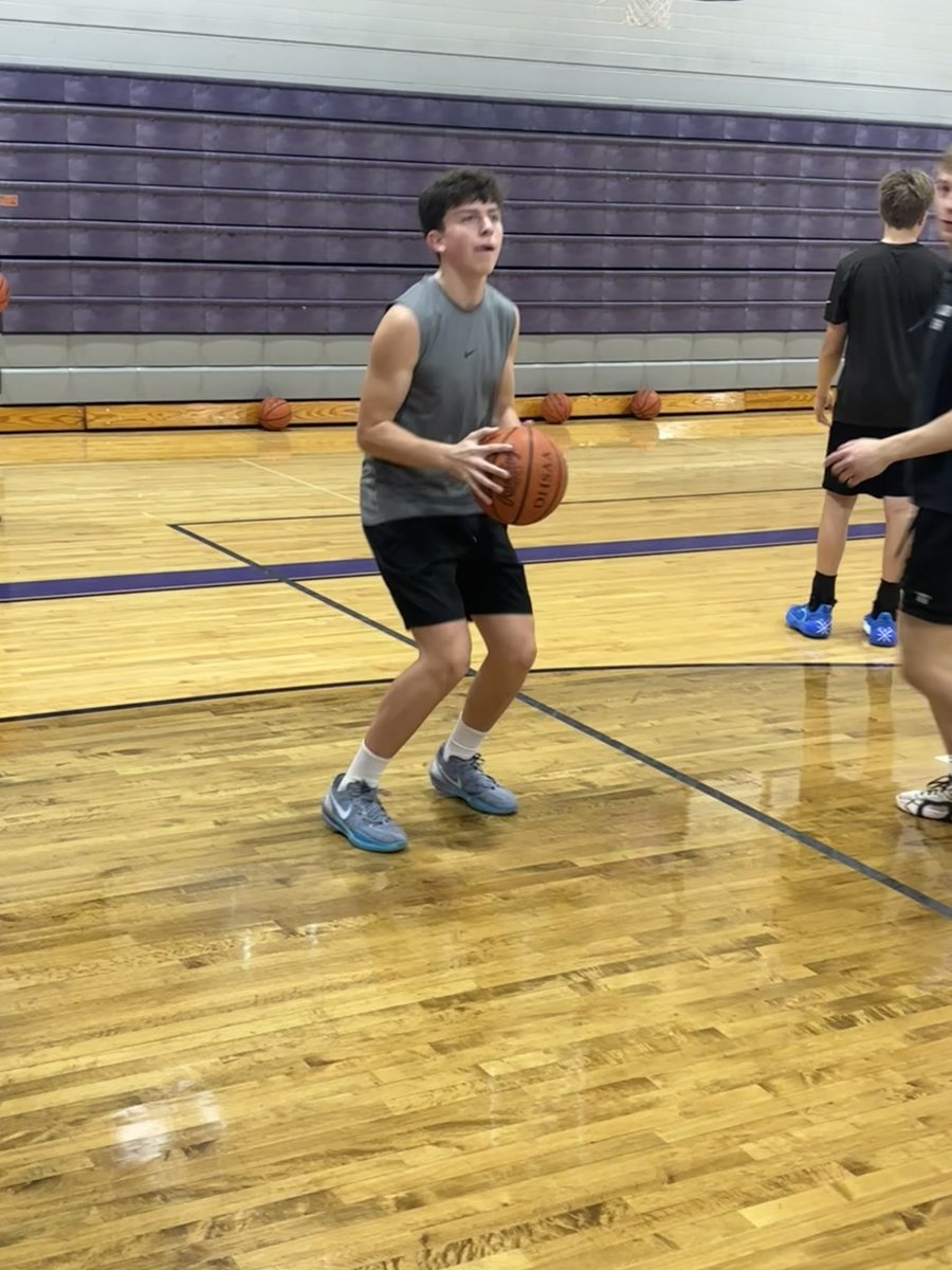 SFD Bball tweet media
