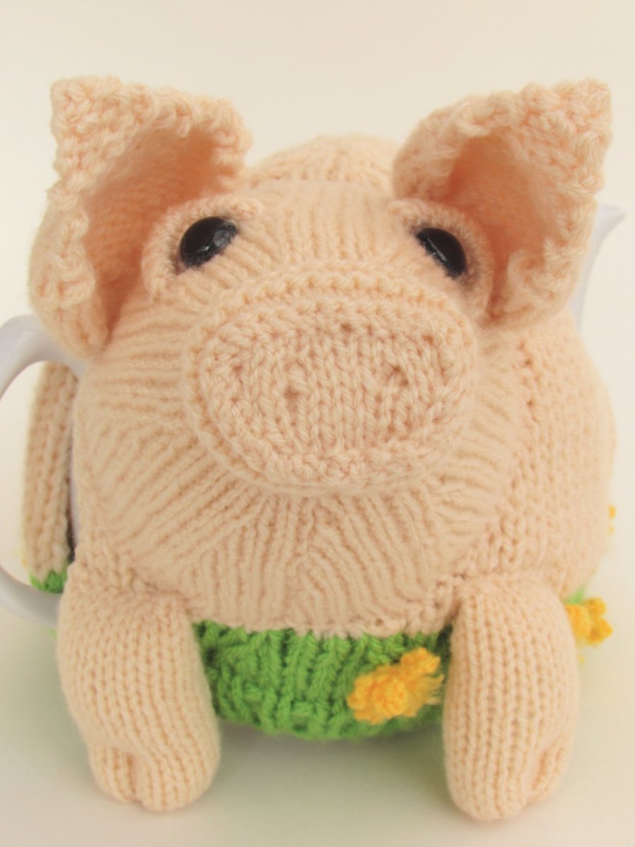 TeaCosyFolk's tweet image. The British Lop Pig Tea Cosy is full of charm, character and proper piggy personality. A cosy that’s as proud as the breed itself. Meet the little snout star
 teacosyfolk.co.uk/british-lop-pi…
#knitting #knittingpattern #knit #crafts #knittingproject #teacosyfolk #pig #pigs #piggy #farm
