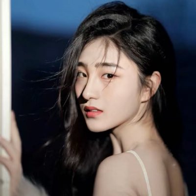Tsbdcasisi's tweet photo. #新头像 https://t.co/xcH7SvS4ge