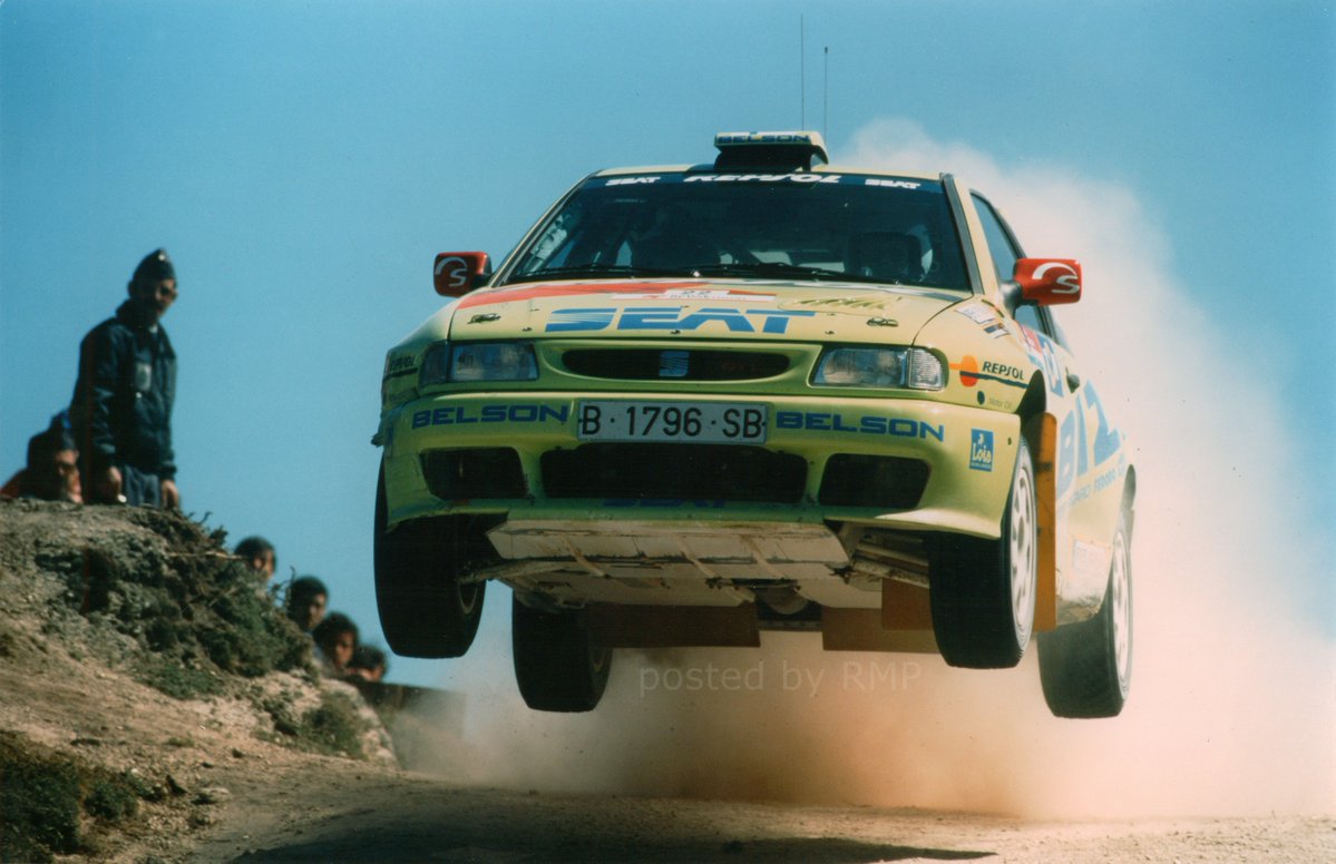 PhotosMotor's tweet image. Harri Rovanperä / Voitto Silander 
Seat Ibiza kitcar

1997 🇵🇹 Portugal

#seatibiza #seatmotorsports #rallyportugal