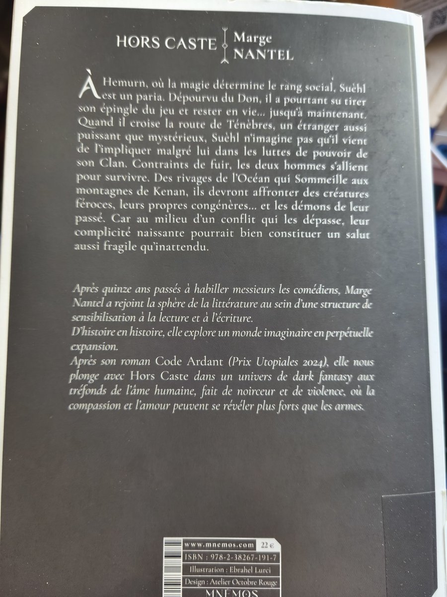 Une fantasy française trouvée a la médiathèque