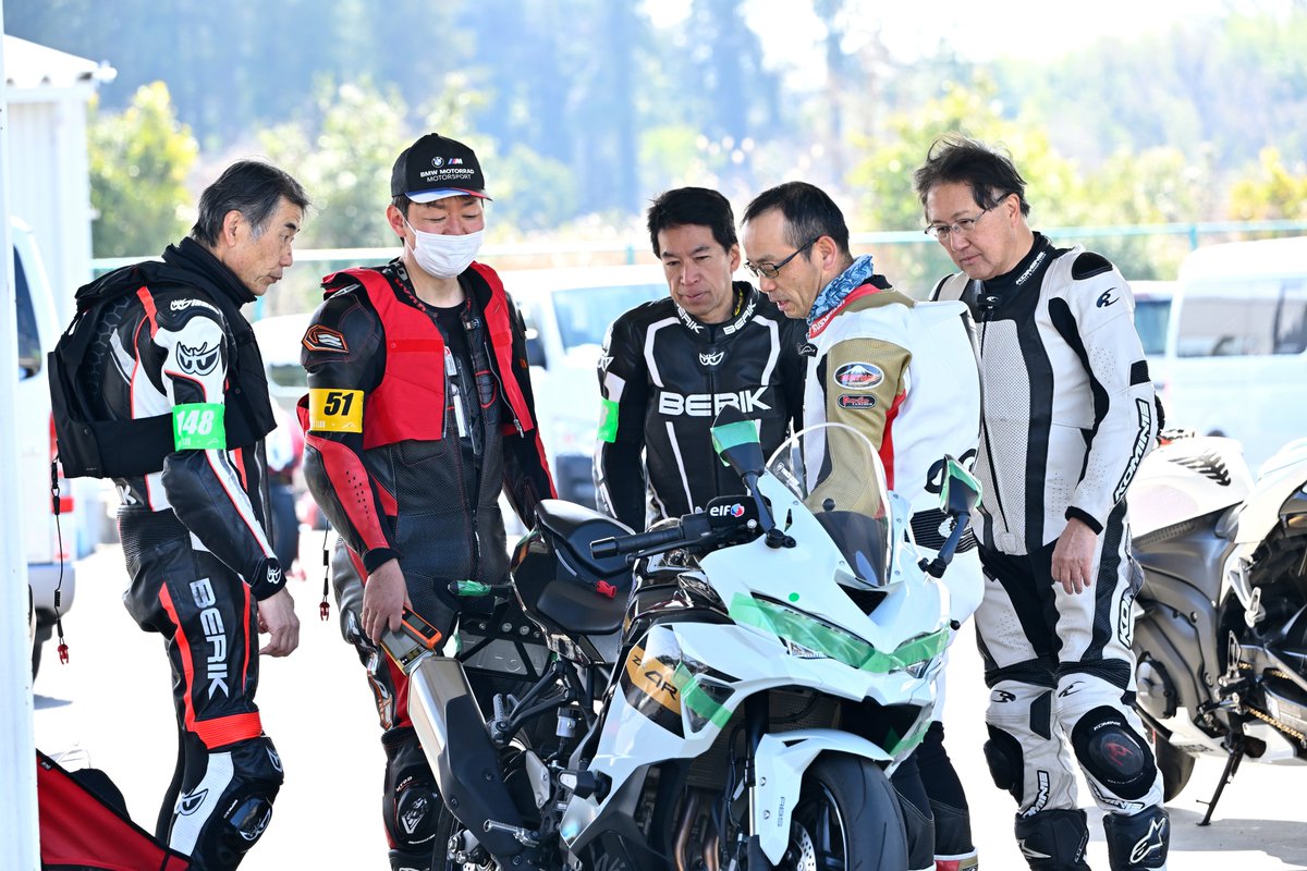 【公式】RIDERS CLUB tweet media