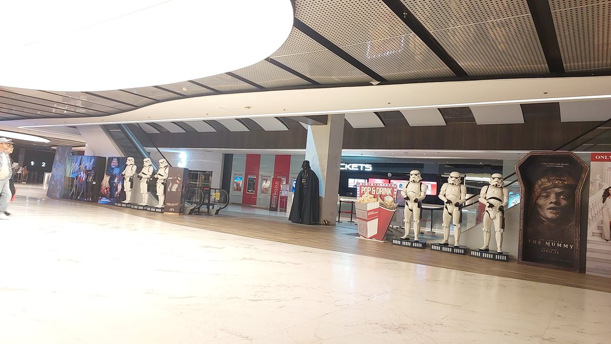 PLAYMATE💦💦💦 tweet media