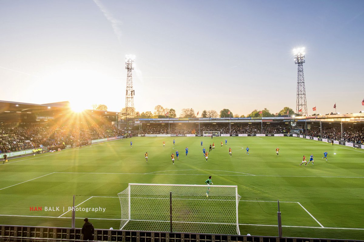 HanBalk's tweet photo. Go Ahead Eagles - AZ 0-0
23-4-2026, Eredivisie (1st)
Stadion De Adelaarshorst
Deventer (NL)
#GAEaz https://t.co/hWYdWkE8rg