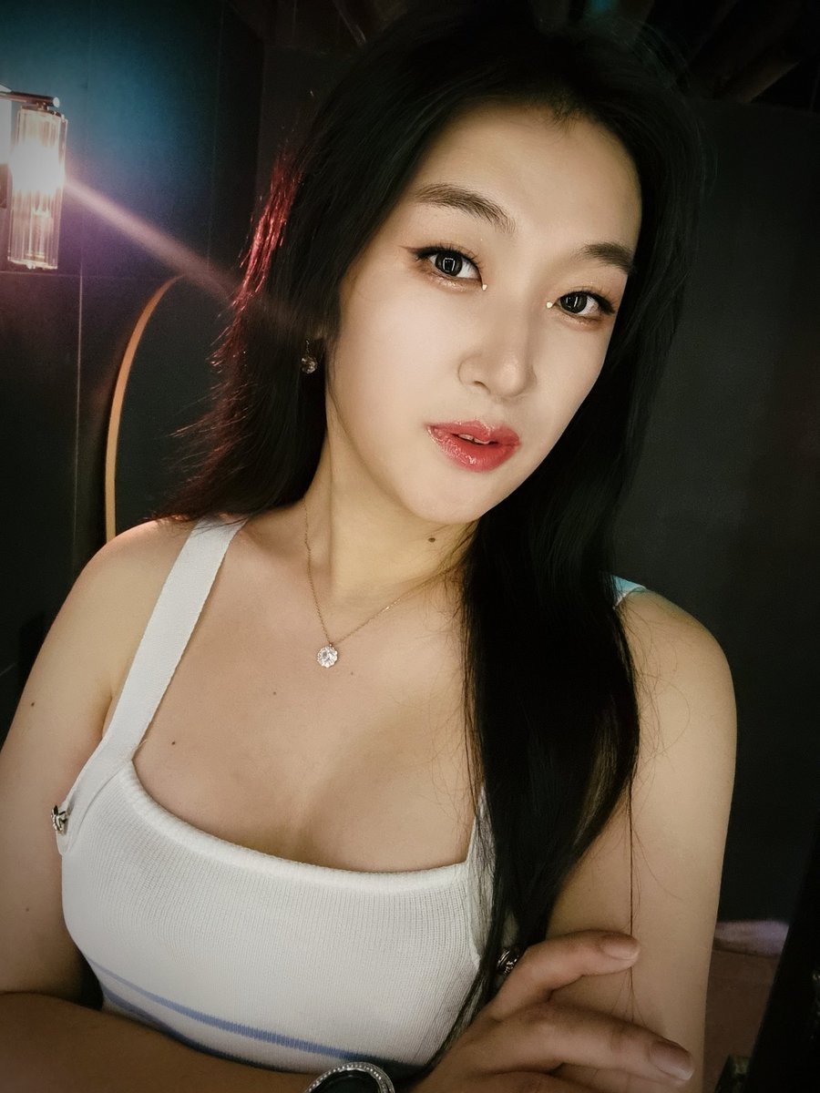 Oh_dette0712's tweet image. D-3!! 🇹🇭 이흐히힣흴희흐히릐♡
오늘은 회사가 조금 바빠서 조금 늦어뿌럿으.. 9시지나고 봐융~☆ :)
#thai #bkk #cd