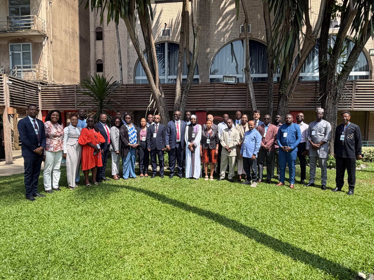 AU_DARBE's tweet photo. @AU_DARBE, through the Disaster Risk Reduction Unit in collaboration with @UNDRR_Africa, organised the 4th Co-Production and Coordination Meeting of the Africa Multi-Hazard Early Warning and Early Action System (#AMHEWAS). The event took place from 20 to 22 April in Douala, 🇨🇲. https://t.co/DXXyBtMsKX