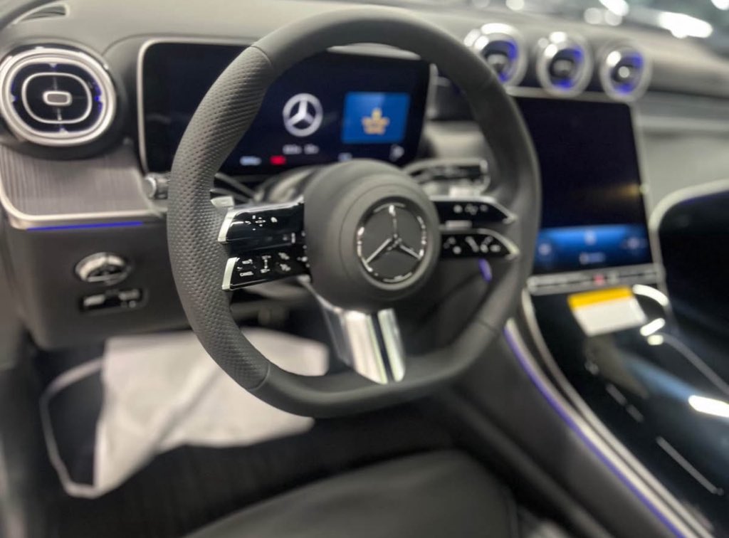 SIN ❤️‍🔥 tweet media