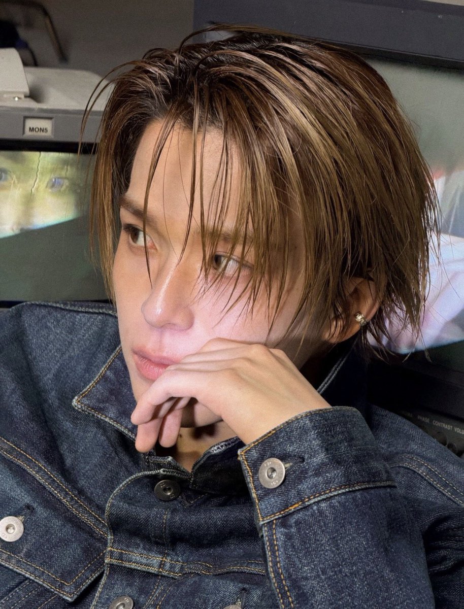 dee ⁴⁷ tweet media