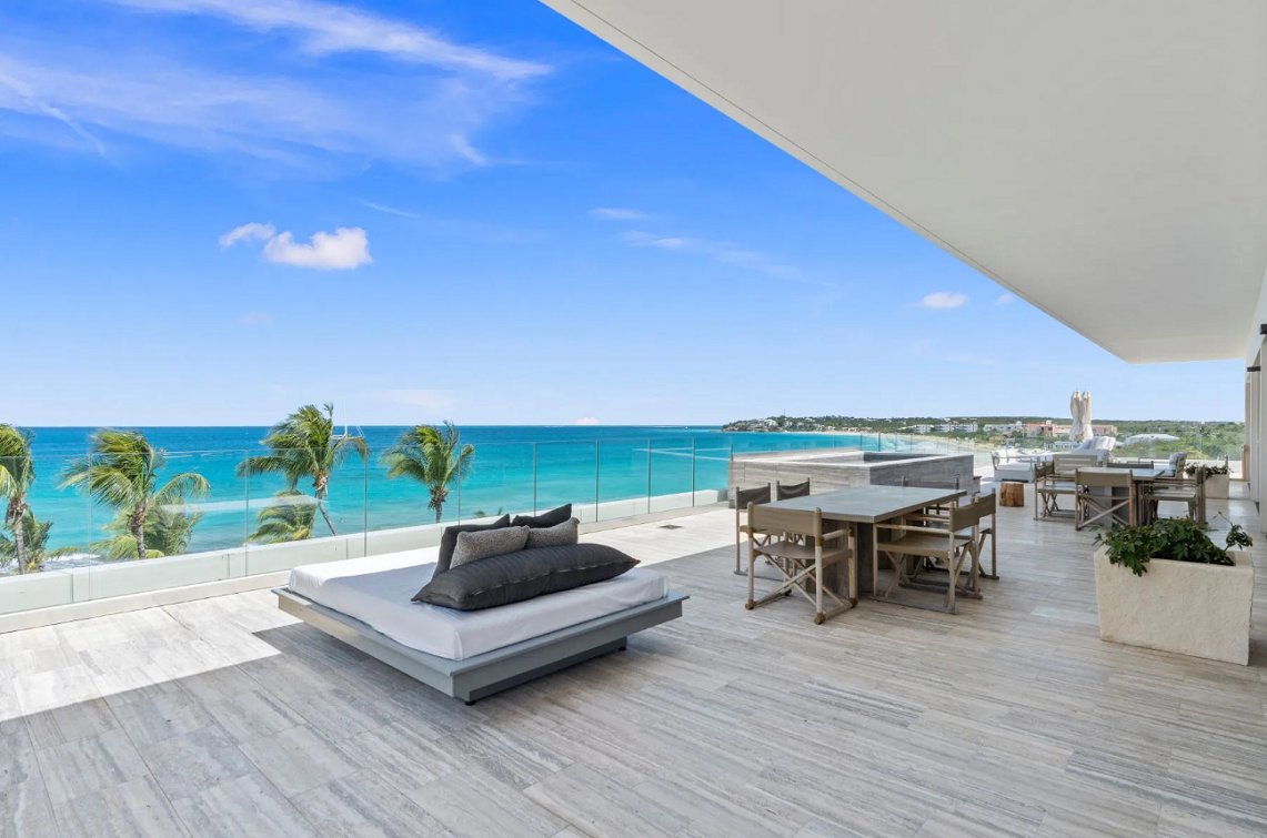 ushombi's tweet image. New! Four Seasons Anguilla Penthouse - Perched above the turquoise waters of Anguilla’s northwestern coast - pinnacle of elevated island living #ushombi #caribbeanmls #anguilla
ushombi.com/property/four-…