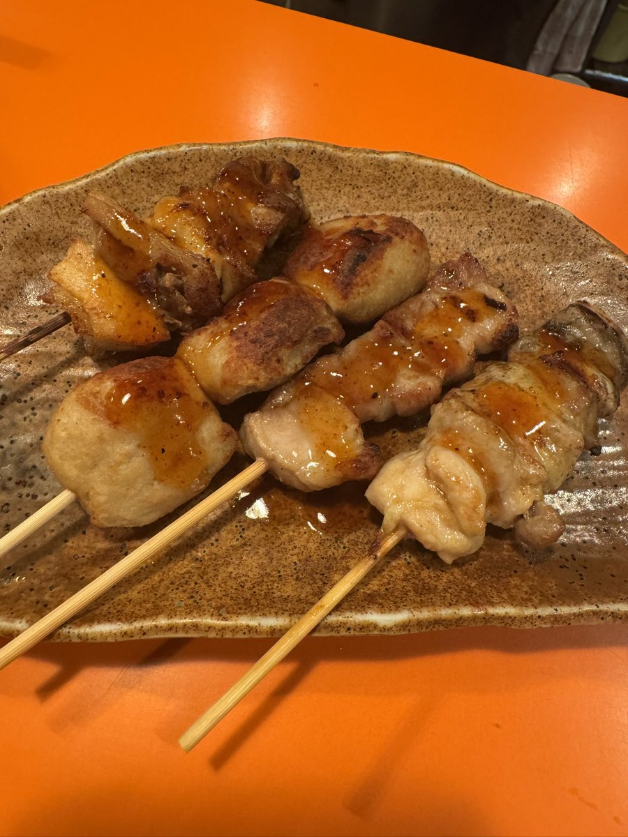 アンジェリーナジョリジョリ大爆発 tweet media