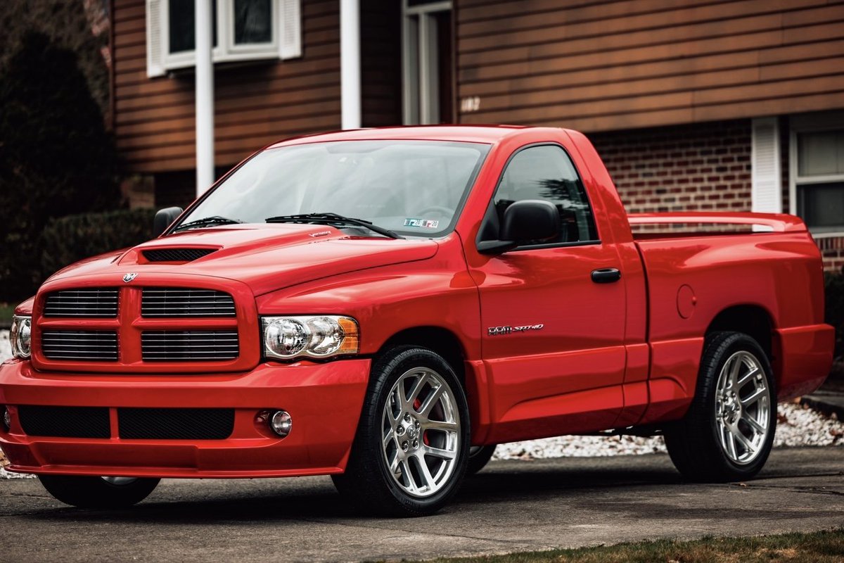 KingOfMopar1's tweet image. 2004 Dodge Ram SRT-10