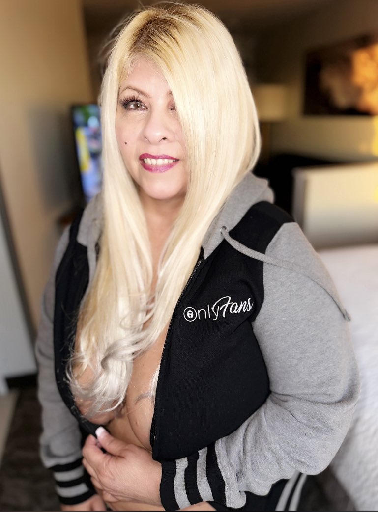 Roxy💋 tweet media