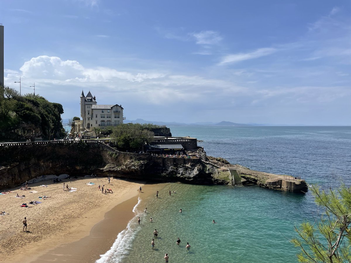 ScudandthesTig's tweet image. Day 34 of Bordeaux/Bilbao rugby trip
Staying in Biarritz to save a bit of fuel. Another paid aire in south area of city.
More pics. Sunny and 27°C 😎🚐🍷🏄
#vanlife #motorhomelife #leicestertigers #biarritz