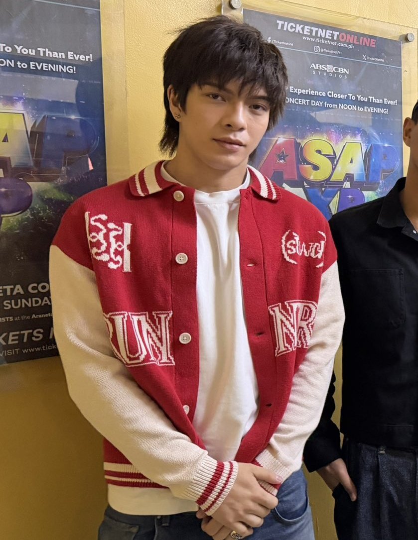 Ang tagal kong inisip na nakita ko na yung suot na jacket ni Nate noong ASAP XP ticket selling, kay Gelo pala sa Summer Blast rehearsal. Kambal nga talaga kayo.

#BGYO <a href="/bgyo_ph/">BGYO_PH</a>