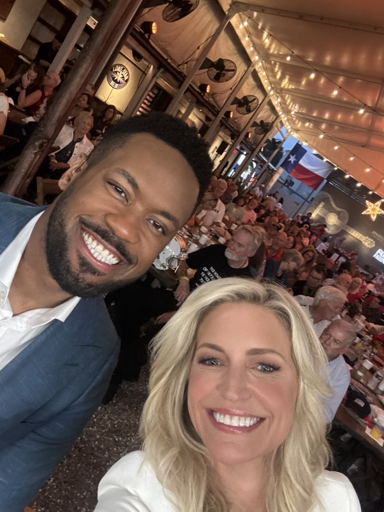 Ainsley Earhardt tweet media