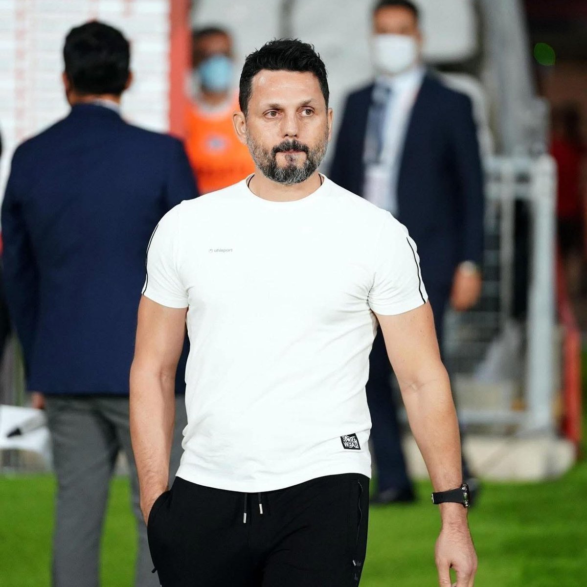 Boşuna Tıklama tweet media