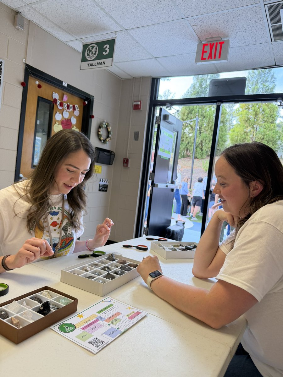 Mrs. Badal tweet media