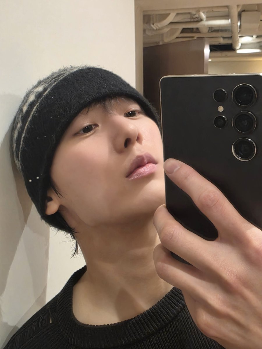 YOON SAN-HA OFFICIAL tweet media