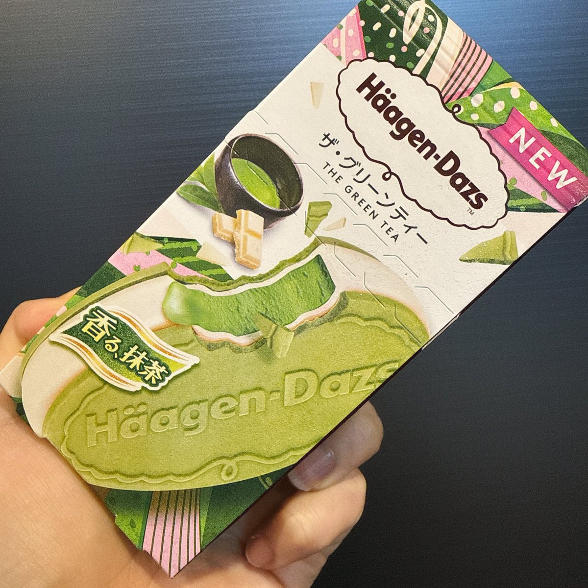 上がらないと思ってた懸垂が、
今日、少しだけ上がった。

派手じゃないけど、
こういう変化がいちばん嬉しい🌿

積み上げた分は、
ちゃんと身体に残る。

金曜日はアイスの日🫶
アイスのために脂質調整した！🍨

#筋トレ #ボディメイク