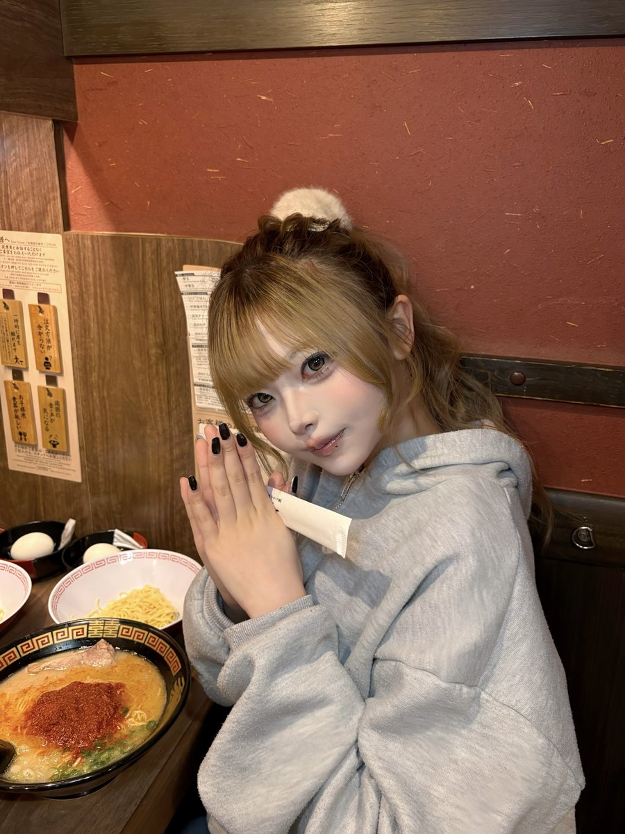 あるく tweet media