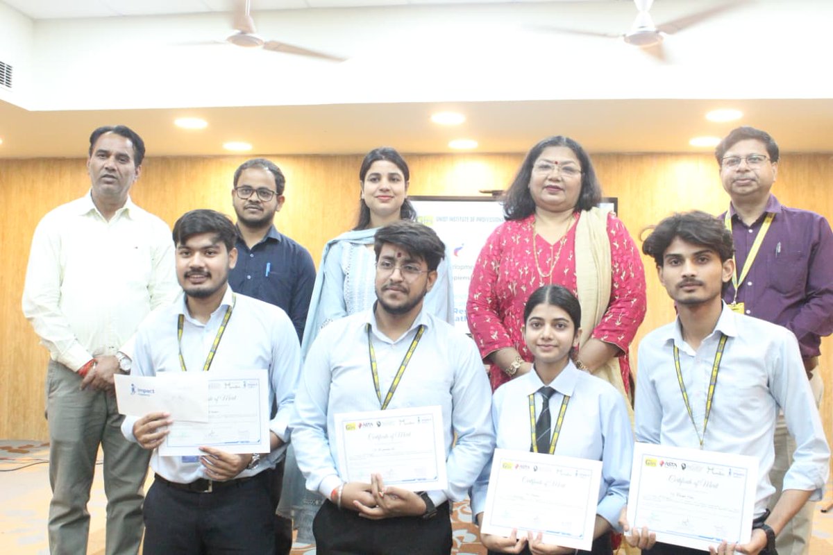 GNIOTCollege's tweet image. AI for Effective Communication program at GIPS encouraged research driven innovation hands on learning and creative ideation empowering students with future ready skills
 #AIInnovation #ResearchAndDevelopment #StudentInnovation #FutureSkills #TechInEducation