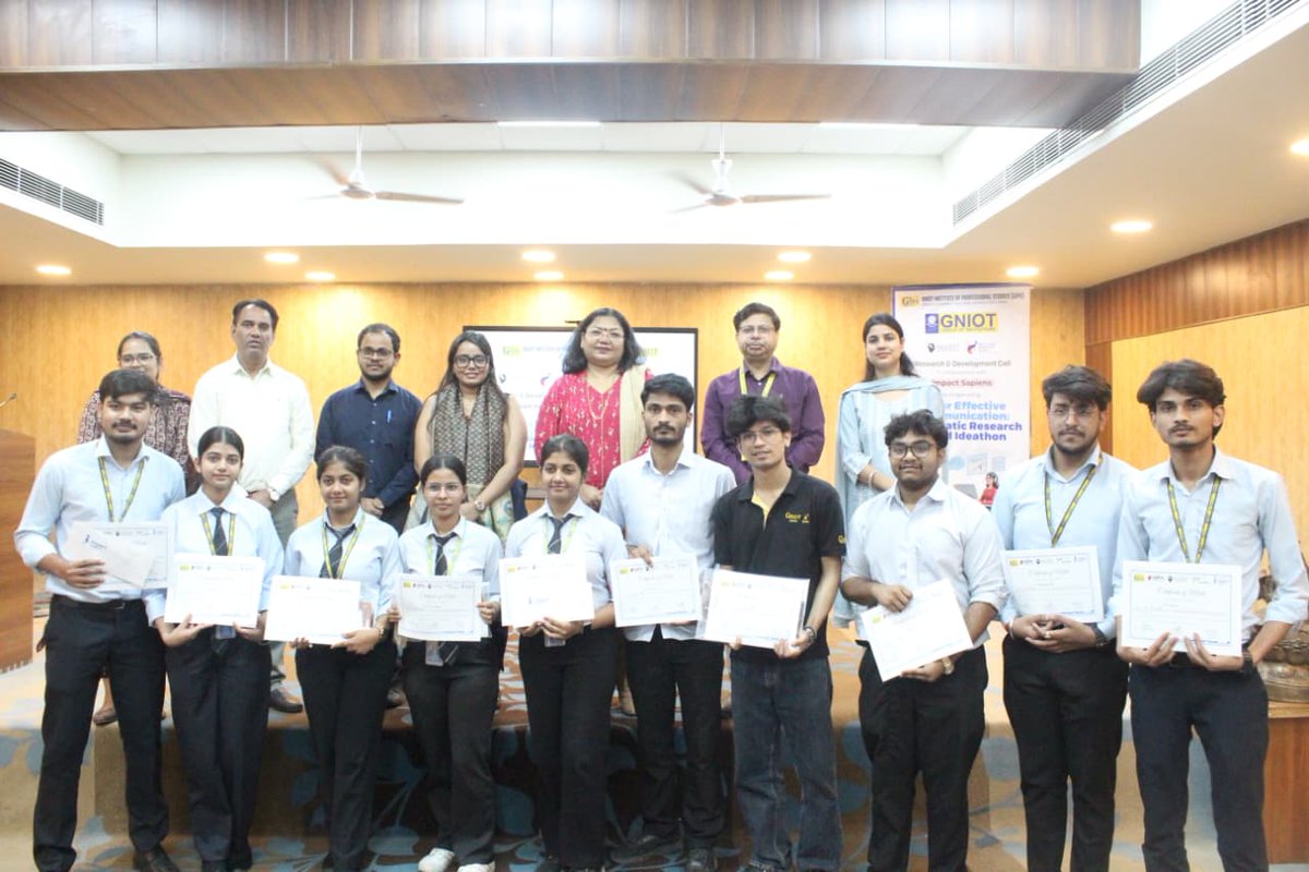 GNIOTCollege's tweet image. AI for Effective Communication program at GIPS encouraged research driven innovation hands on learning and creative ideation empowering students with future ready skills
 #AIInnovation #ResearchAndDevelopment #StudentInnovation #FutureSkills #TechInEducation