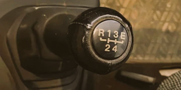 A1738Production's tweet image. ⛽Manual Gearshift⚙️ #car #diesel #engine #male #man