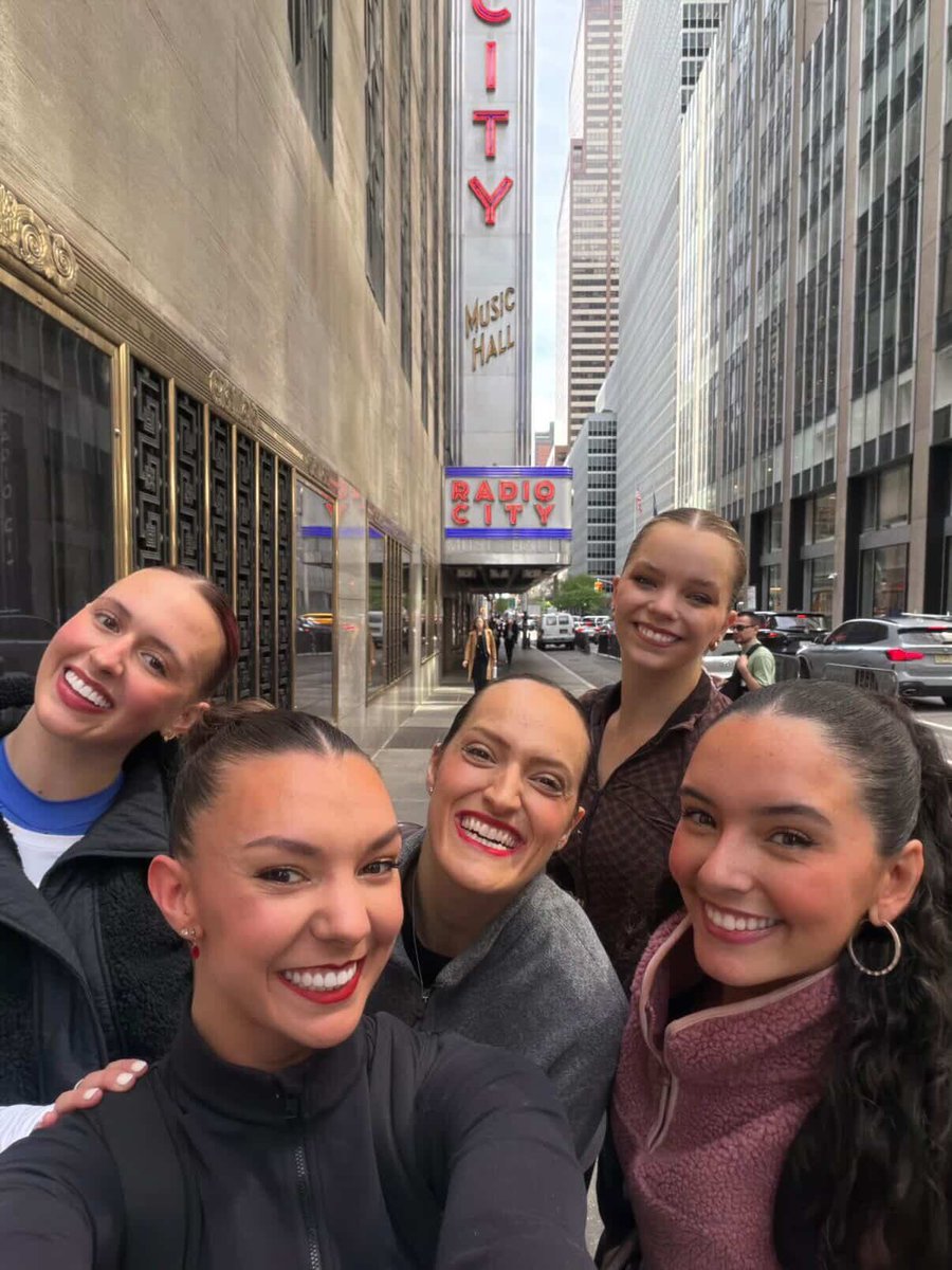 Rockettes tweet media