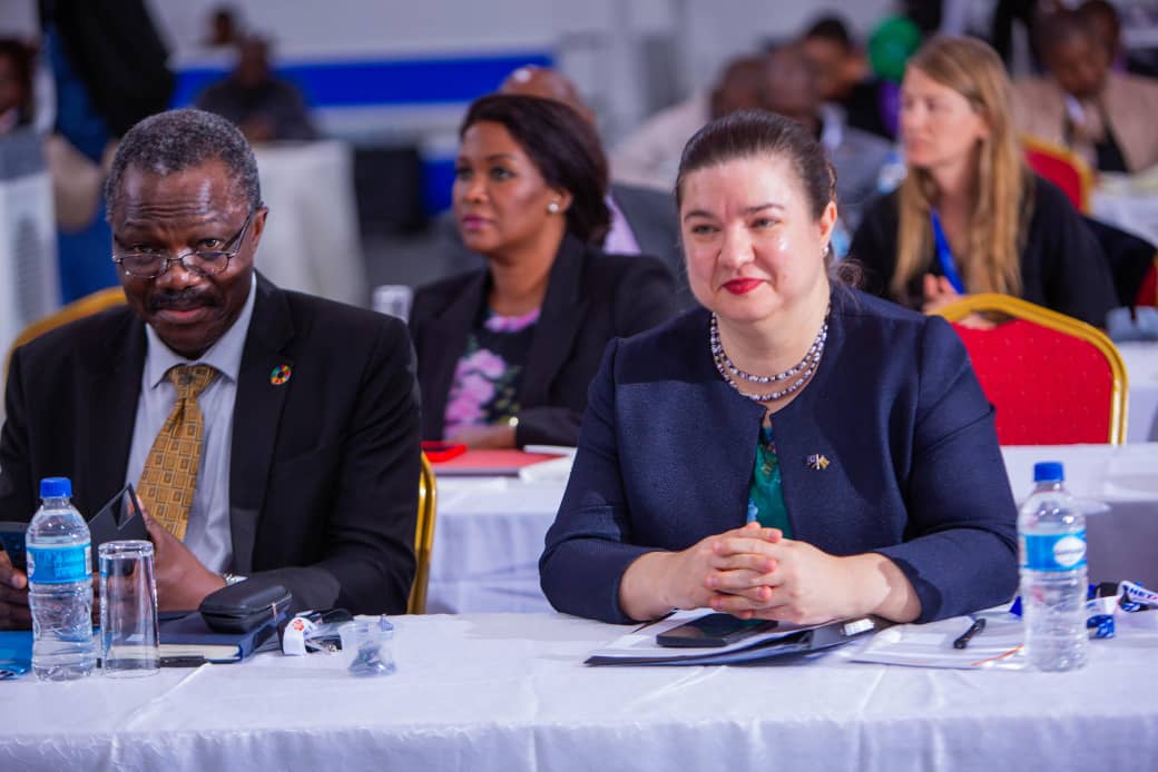 HagemannKatrin's tweet image. Happy to join the Connect Africa Symposium! Drawing on the EU’s single market experience, we see #AfCFTA as gateway to "Connected Economies &amp;amp; Competitive Industries." Through the #EPA &amp;amp; #GlobalGateway, the EU helps 🇿🇼 industries plug into continental &amp;amp; 🇪🇺 value chains. #ZITF2026
